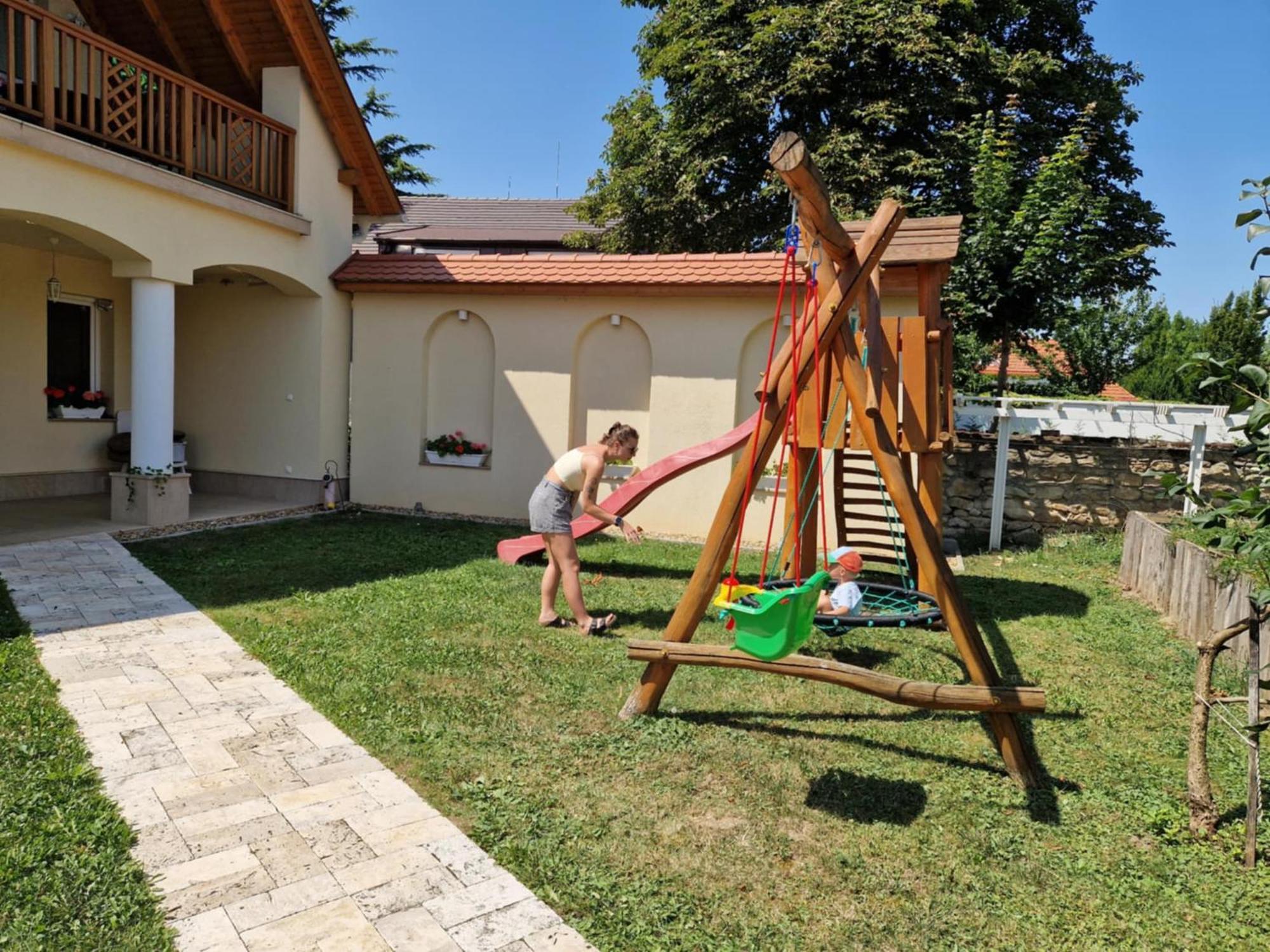 Villa Gracia Balatongyörök Eksteriør billede